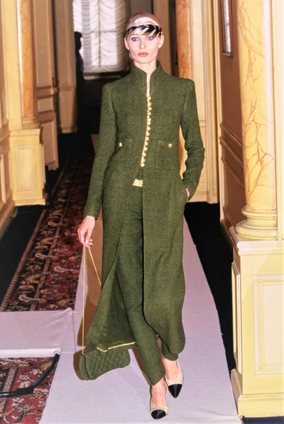 Look 27